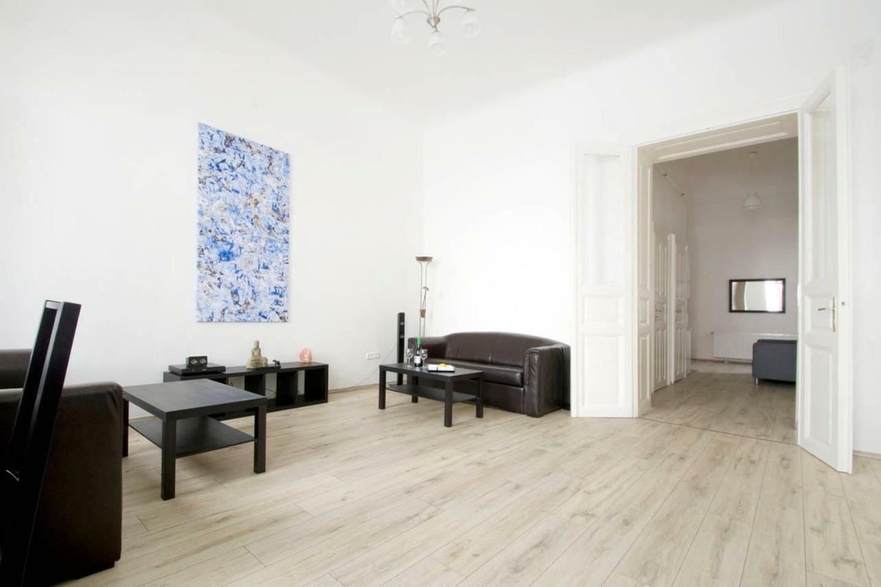 Apartment Andrassy Budapest Ngoại thất bức ảnh